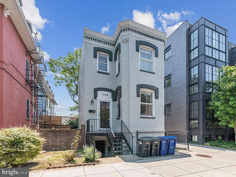 1704 V St NW #B — Photo 1