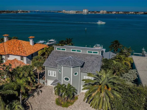 297 1st St W, Tierra Verde, FL 33715
