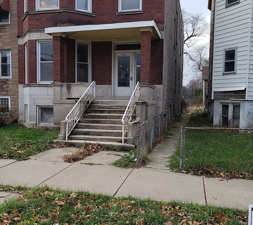 1st image of 7018 S Woodlawn Ave