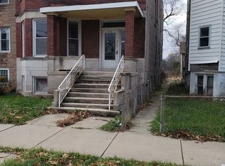 7018 S Woodlawn Ave, Chicago, IL 60637