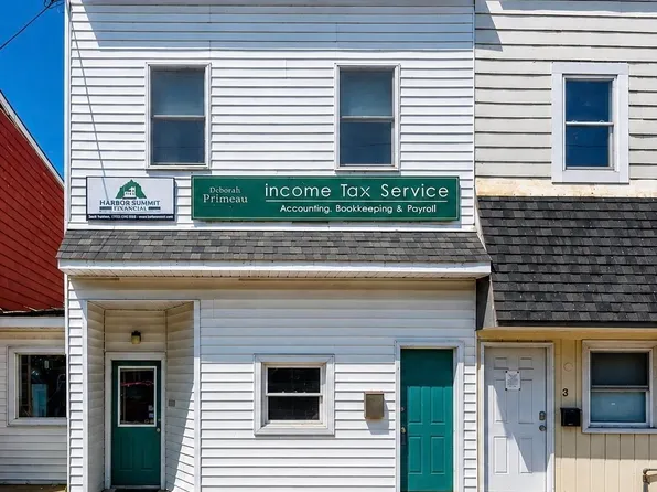 145 E Bridge St, Oswego, NY 13126