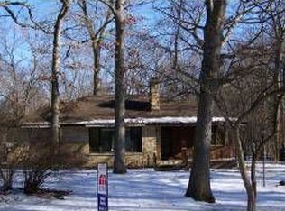 5S627 Vest Ave, Naperville, IL 60563