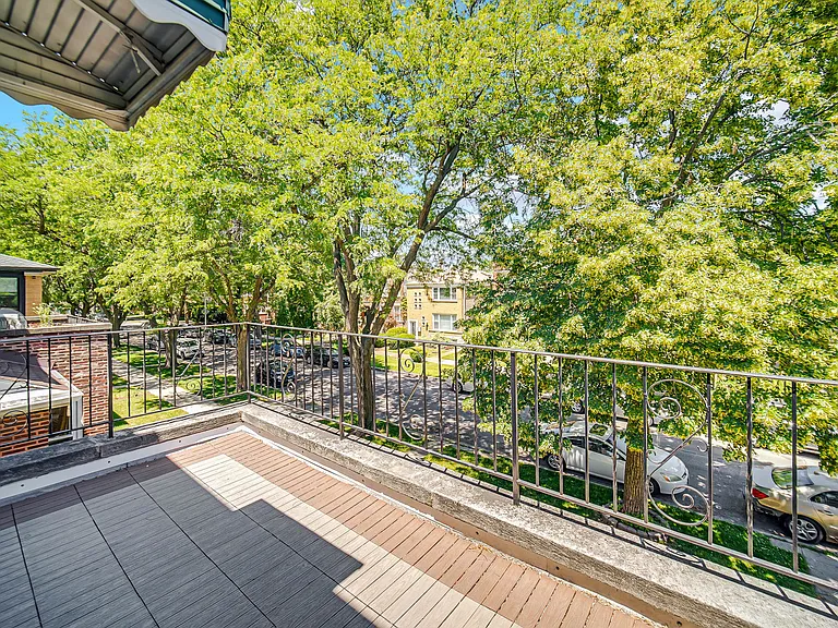 5233 W Cullom Ave #2 — Photo 7