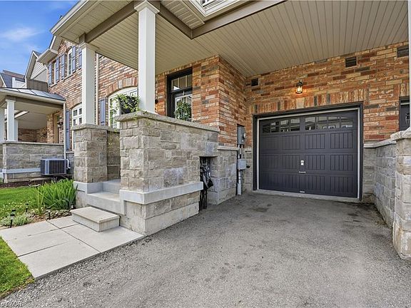 2nd image of 54 Nisbet Blvd #33
