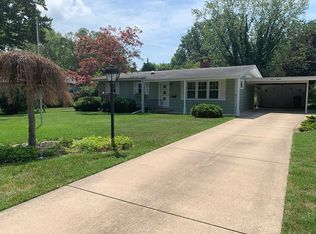 1218 Vineland Rd, Saint Joseph, MI 49085