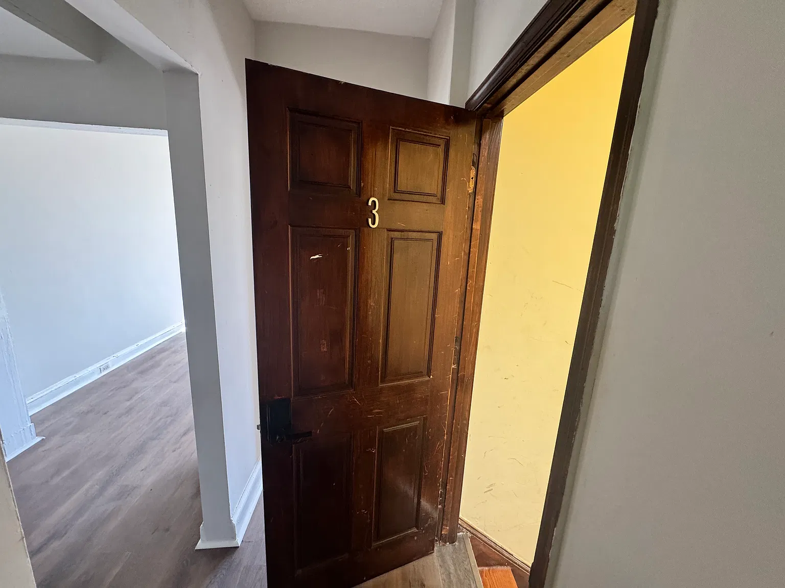 2 bed, $1,100 — Photo 2