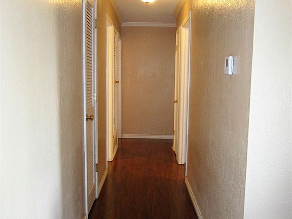 5th image of 312 Gary Ln