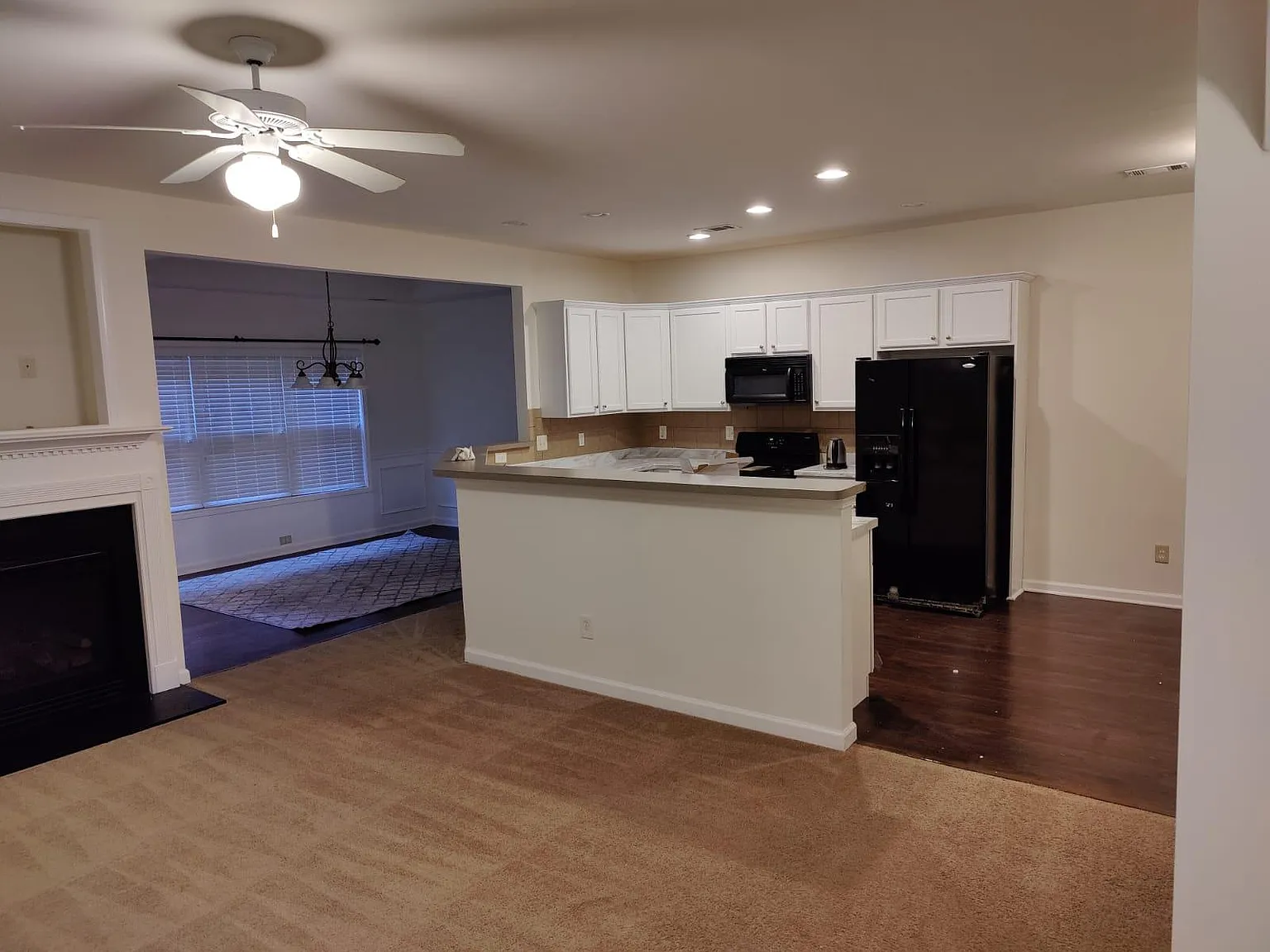 3014 Amberglen Ct — Photo 2