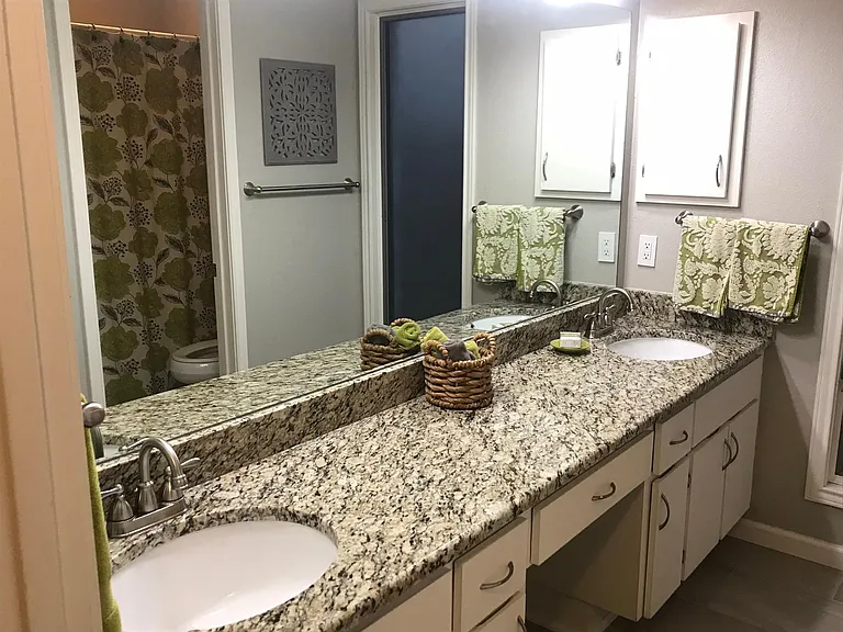 2714 Green Range Dr — Photo 9