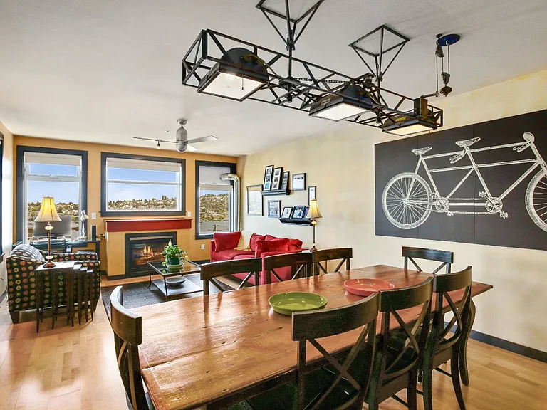 655 Crockett St #B201 — Photo 19
