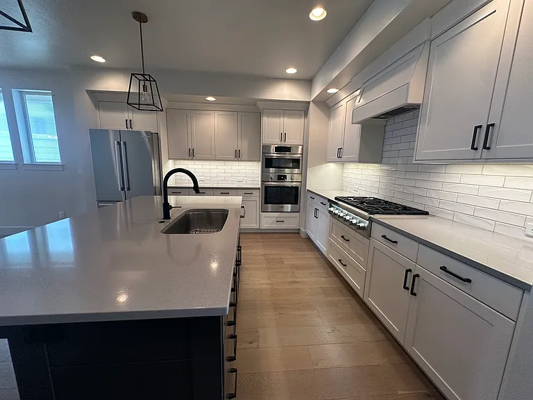4423 E Parkcenter Blvd — Photo 13