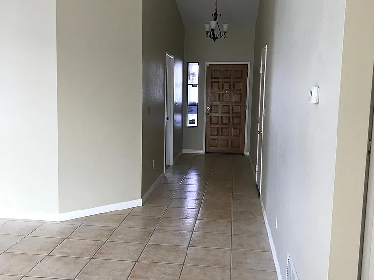 1964 Paseo Del Rey — Photo 2