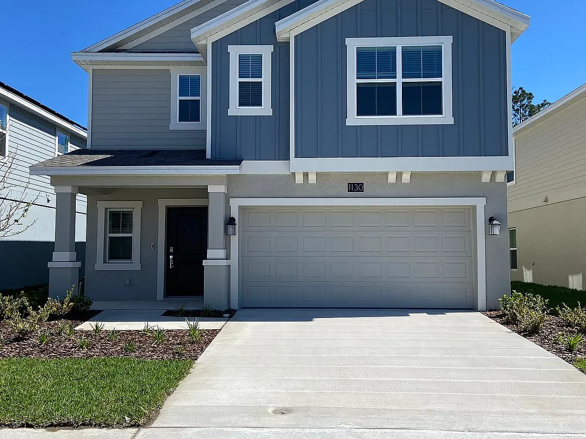 6 bed, 2570 sqft, $3,150 — Photo 1