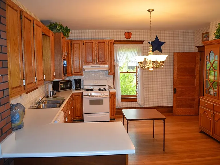 14558 Gardner Ln — Photo 3