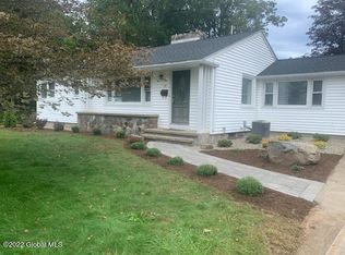 38 Glen Ter, Glenville, NY 12302
