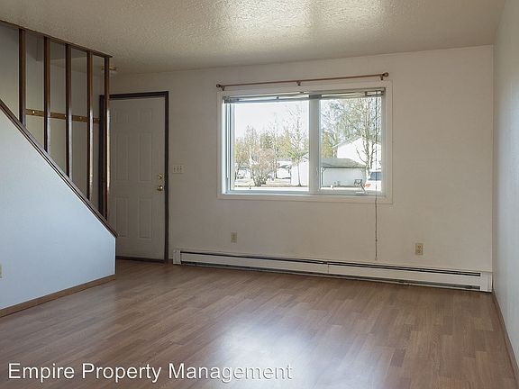 3rd image of 5004 Dartmouth Dr