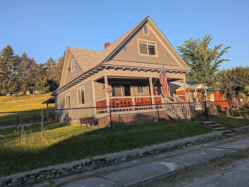 1st image of 414 2nd Ave E