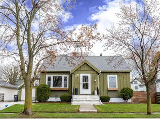 509 Jackson St, Mishicot, WI 54228