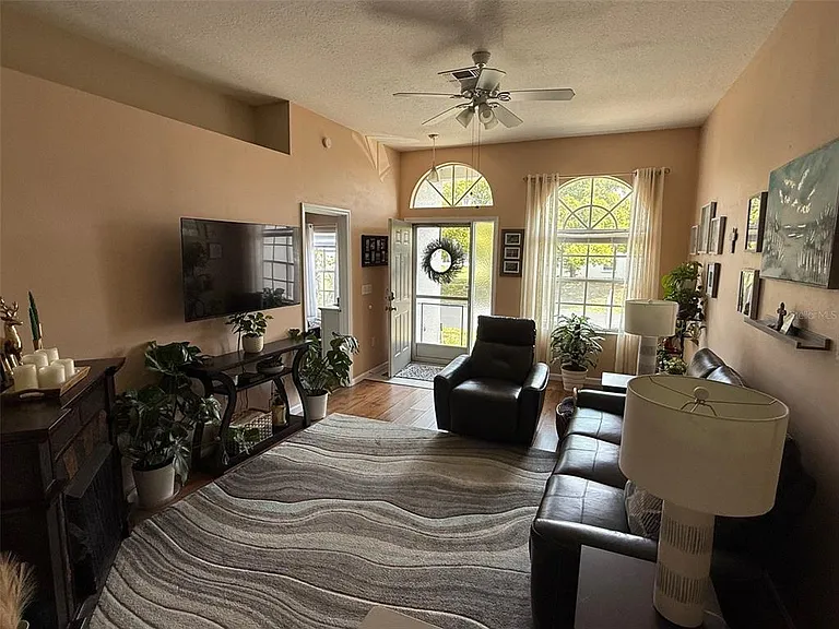 4147 La Pasida Ln — Photo 6