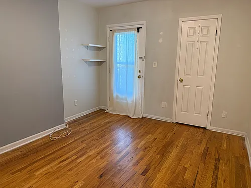 250 York St #3C Photo 1