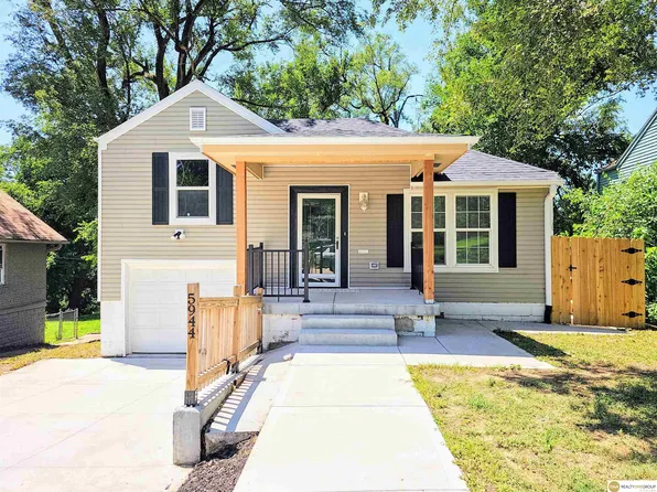 5944 N 34th St, Omaha, NE 68111