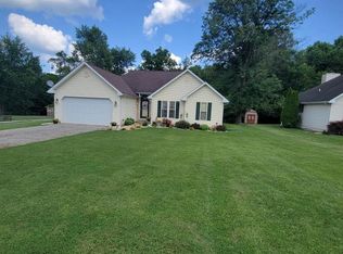 2708 N Eby Dr, Connersville, IN