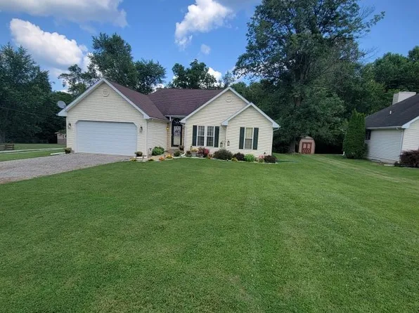 2708 N Eby Dr, Connersville, IN 47331