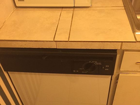 4th image of 3643 S Sheridan Blvd Unit 12