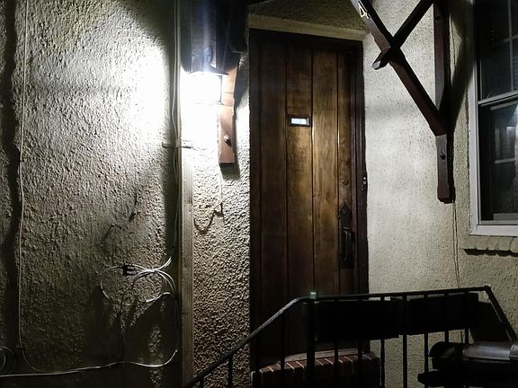 2nd image of 48 Tompkins Cir