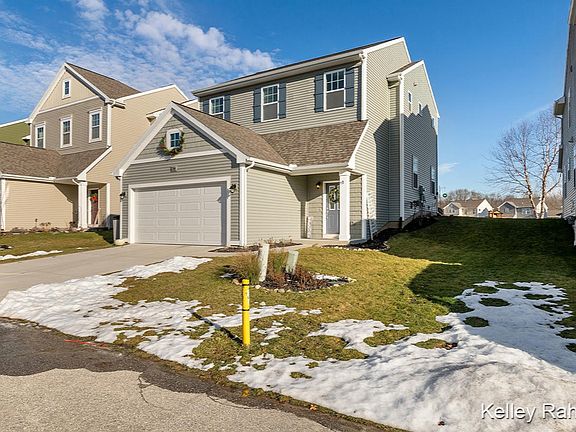 2nd image of 1346 Highland Hl