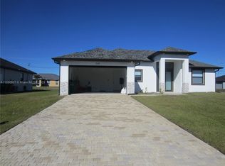 519 NW 7th Ter, Cape Coral, FL 33993