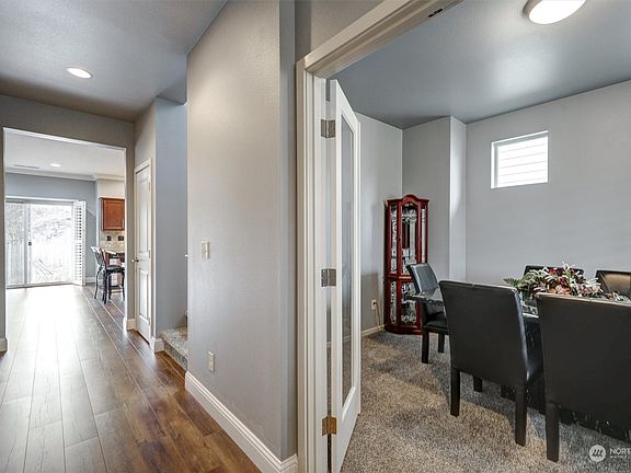 3rd image of 20520 7th Avenue Ct E