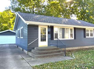 3328 S Fremont St #1, Springfield, IL 62703