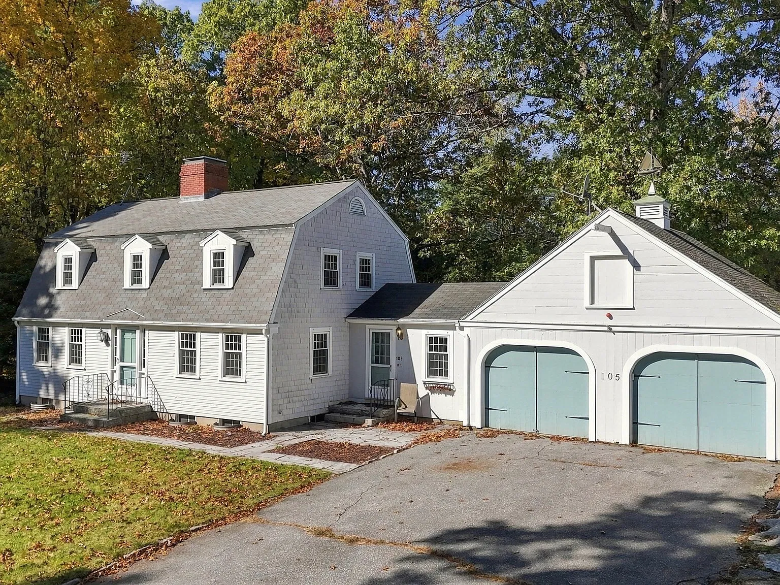 3 bed, 2.5 bath, 2100 sqft, $3,900 — Photo 1