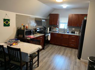 32 Church St #3, Springfield, MA 01107