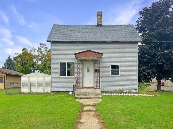 2100 14th Ave, Menominee, MI 49858