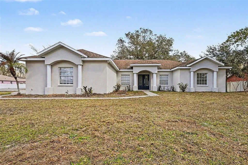 Building Photo - 5300 Eagle Blvd