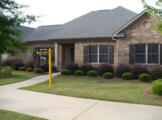 1813 Vfw Rd, Auburn, AL 36830