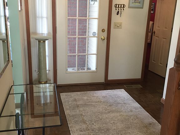 5th image of 31825 Bayview Dr