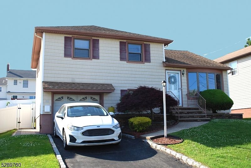 61 Bernice Rd, Belleville, NJ 07109 Zillow