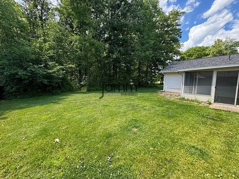 5250 Mills Creek Ln — Photo 26