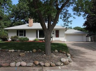 2920 Washburn Cir, Richfield, MN 55423