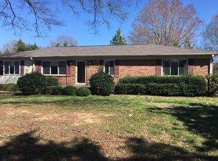 1323 Providence Rd S, Waxhaw, NC 28173