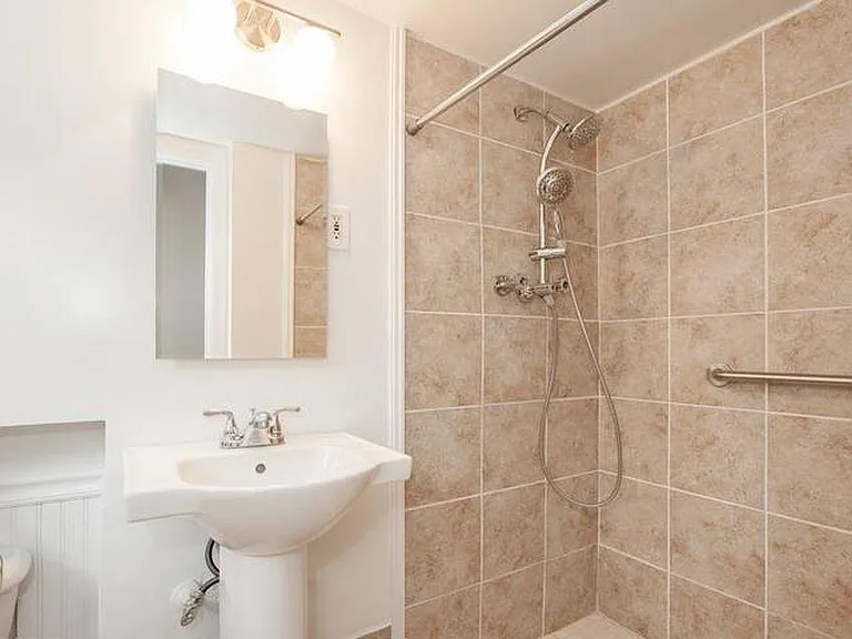 2324 N Quantico St — Photo 24