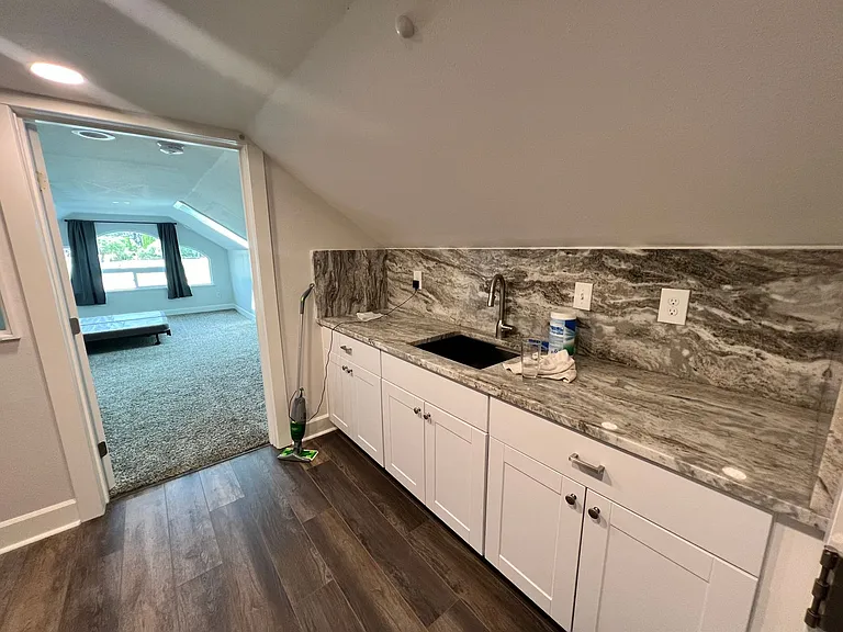 308 Oak St — Photo 20