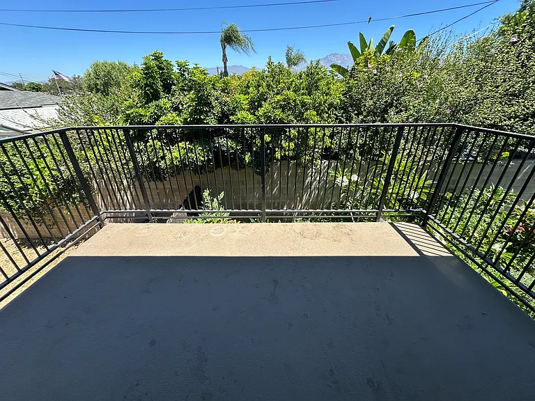 1448 W Stoneridge Ct #E — Photo 17