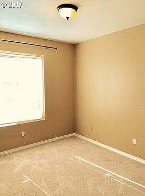 4th image of 5264 NE 121st Ave APT 302