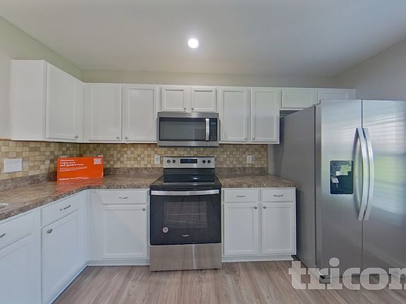 4th image of 149 Moores Creek Dr