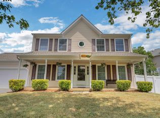 8 N Jenny Lynn Rd, Fredericksburg, VA 22405