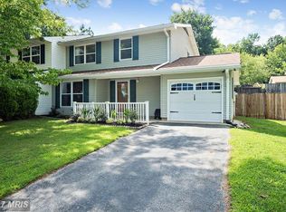2515 Vivaldi Ln, Gambrills, MD 21054